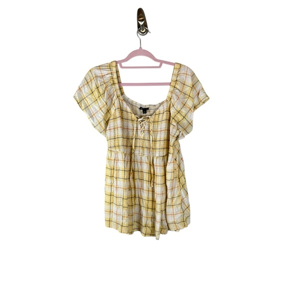 Torrid Yellow Plaid Smocked Peasant Top Size 1 (L/12) - Picture 1 of 6